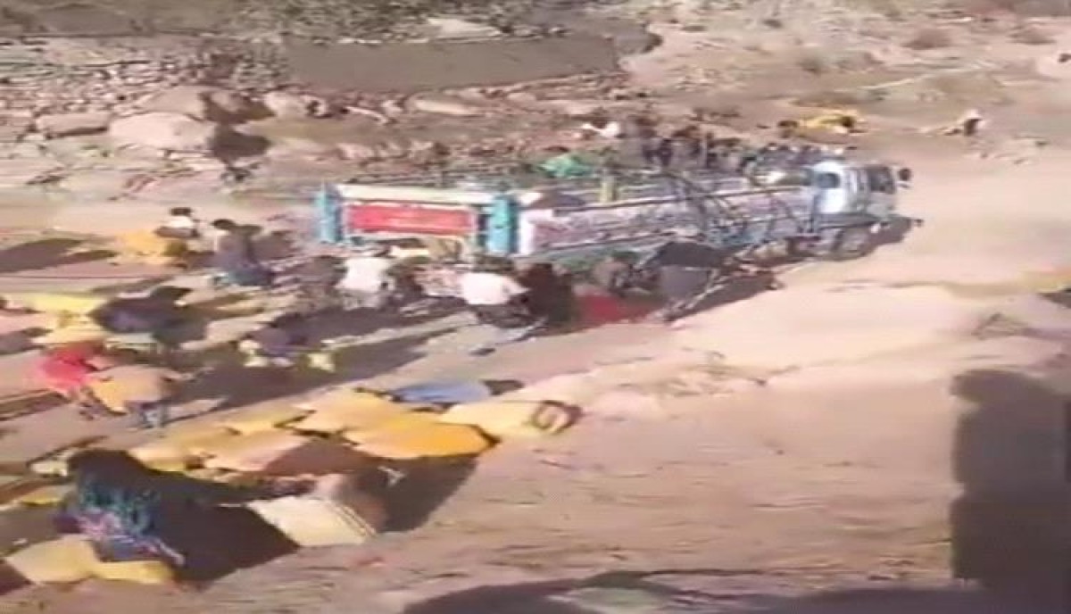 اسرار | عقاب جماعي .. شربة ماء تتحول إلى حلم.. كُشر المحاصرة تئن تحت وطأة العطش وسياسة التجويع الحوثية